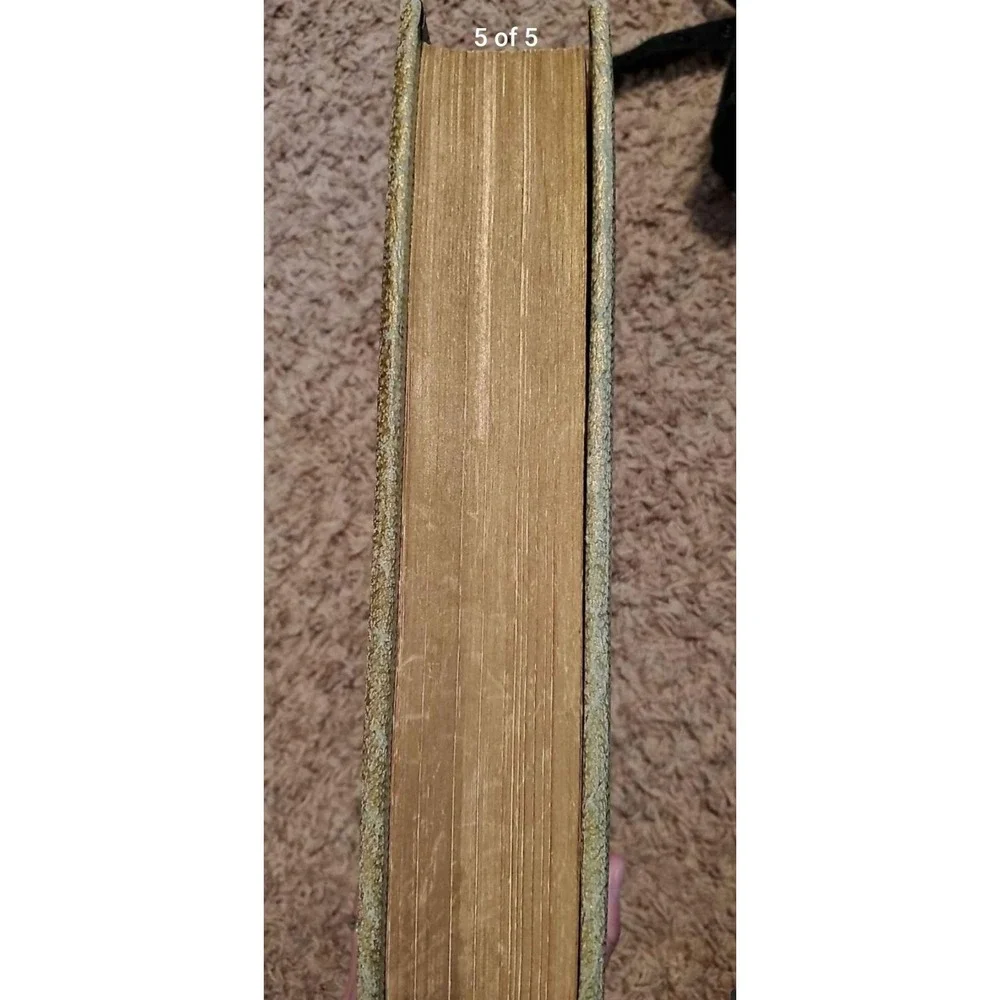 Heirloom Family Bible Holy Bible King James Version Red Letter Oversized,‎ New